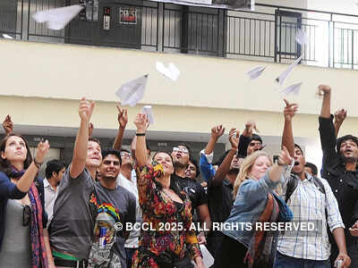 World paper plane contest