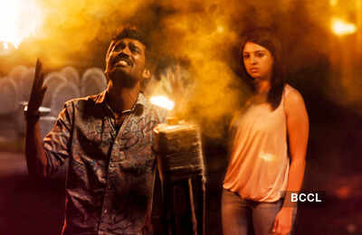 'Mayakkam Enna'