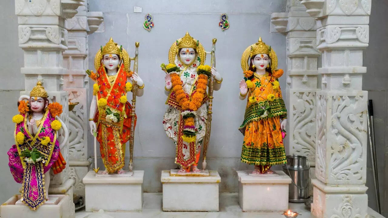 एक खाली पेट पर दिनांक, समय, महत्व, अनुष्ठान और आपको सभी को जानना होगा