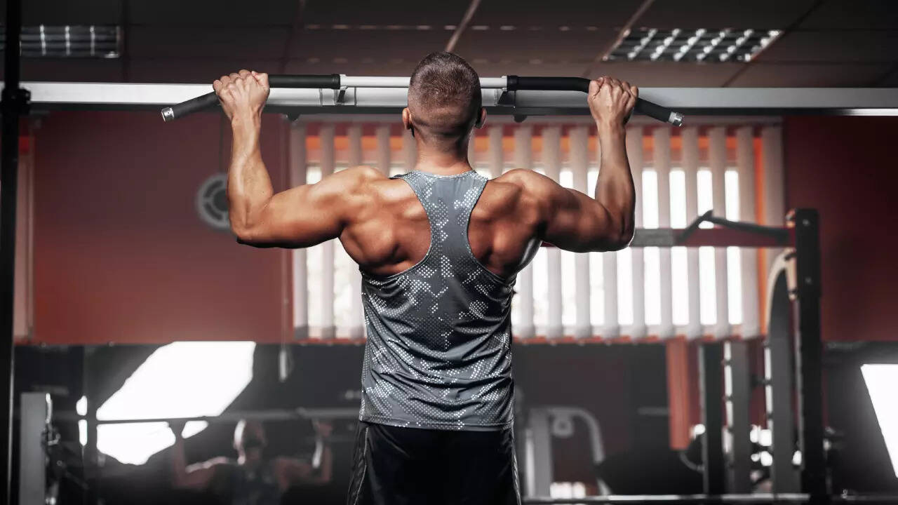 5 benefits of doing 25 pull-ups every day