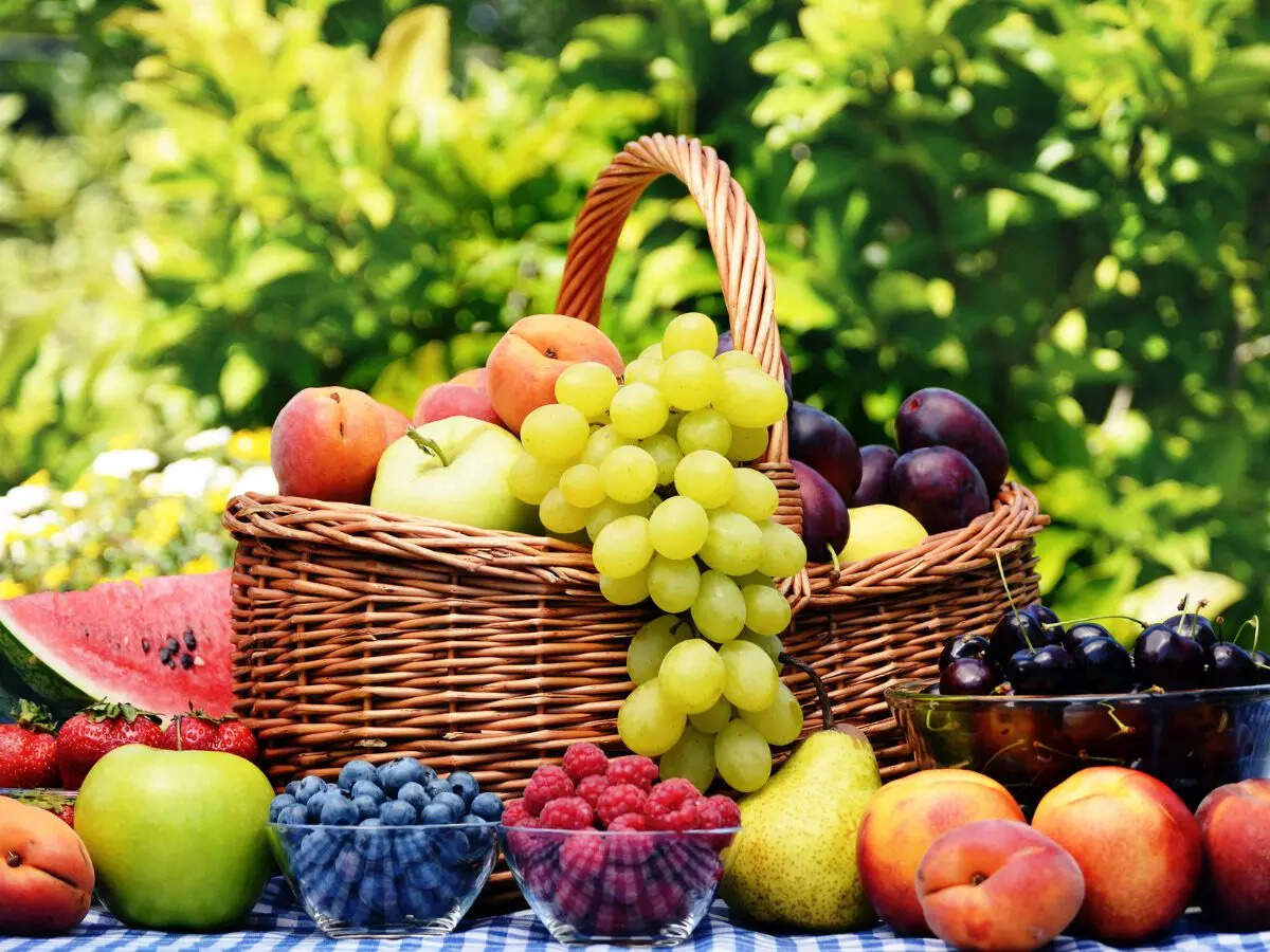 6 Common fruits that have the highest amount of fiber