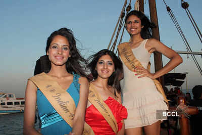 'Indian Princess 2012' finalists party