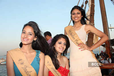 'Indian Princess 2012' finalists party