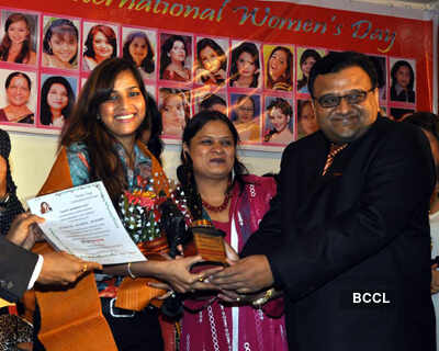 Hira Manek Womens Achievers Awards
