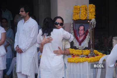 Joy Mukherjee's funeral