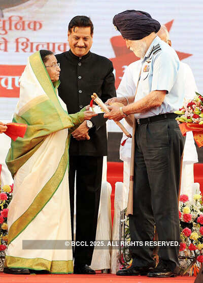 Felicitation of Air Chief Marshal Arjan Singh