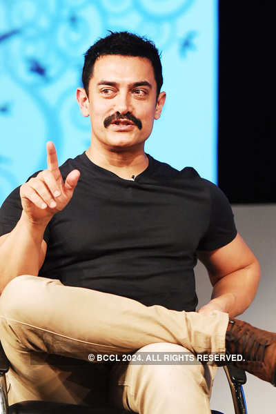 Aamir Khan turns 47!