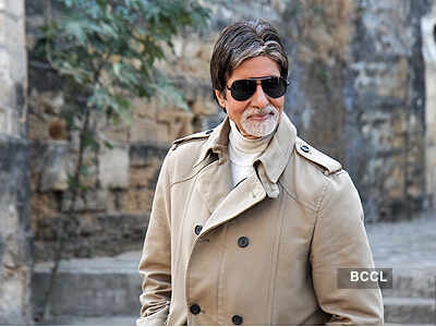 Celebs congratulate Sachin on 100th ton