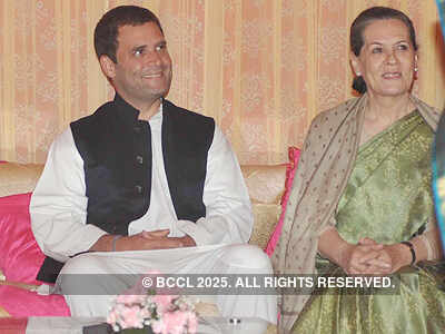 PM, Sonia Gandhi @ reception party