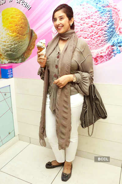 Manisha @ 'Baskins Robbins'