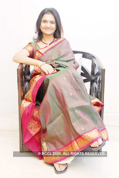 Amruta Subhash's photo shoot