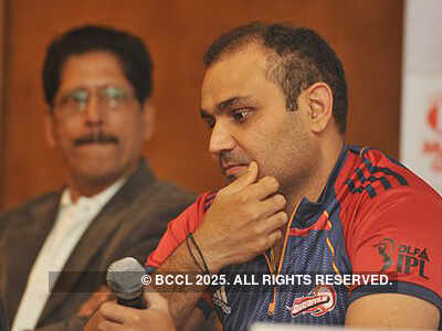 Sehwag @ Delhi Daredevil's Hindi website launch