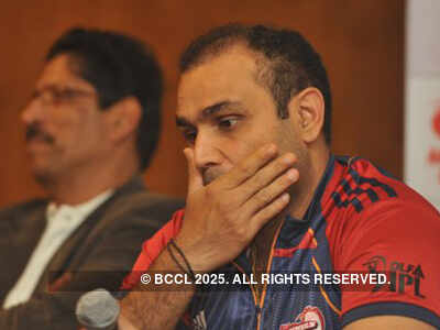 Sehwag @ Delhi Daredevil's Hindi website launch