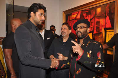 Abhishek at Paresh Maity's art event