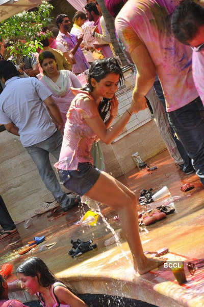 Holi celebrations @ Taj Banjara