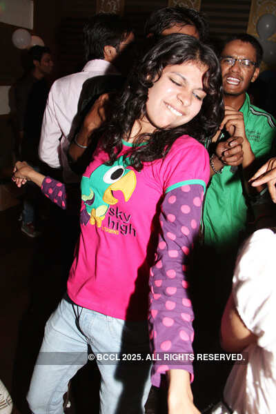 Arena Animation Aliganj's 2nd anniv. bash