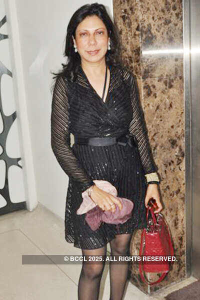 Reema, Shiv Karan party @ Shroom