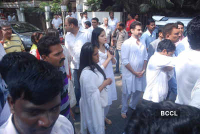 Celebs at Mona Kapoor's funeral