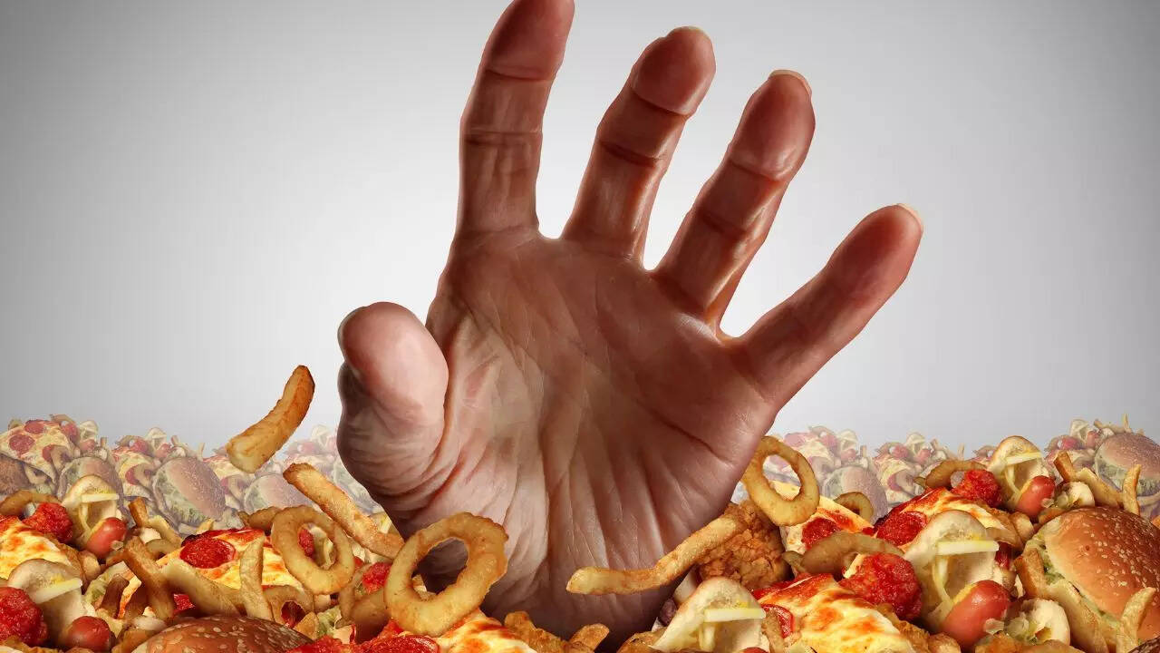 ​Break the overeating cycle with 5 simple habits
