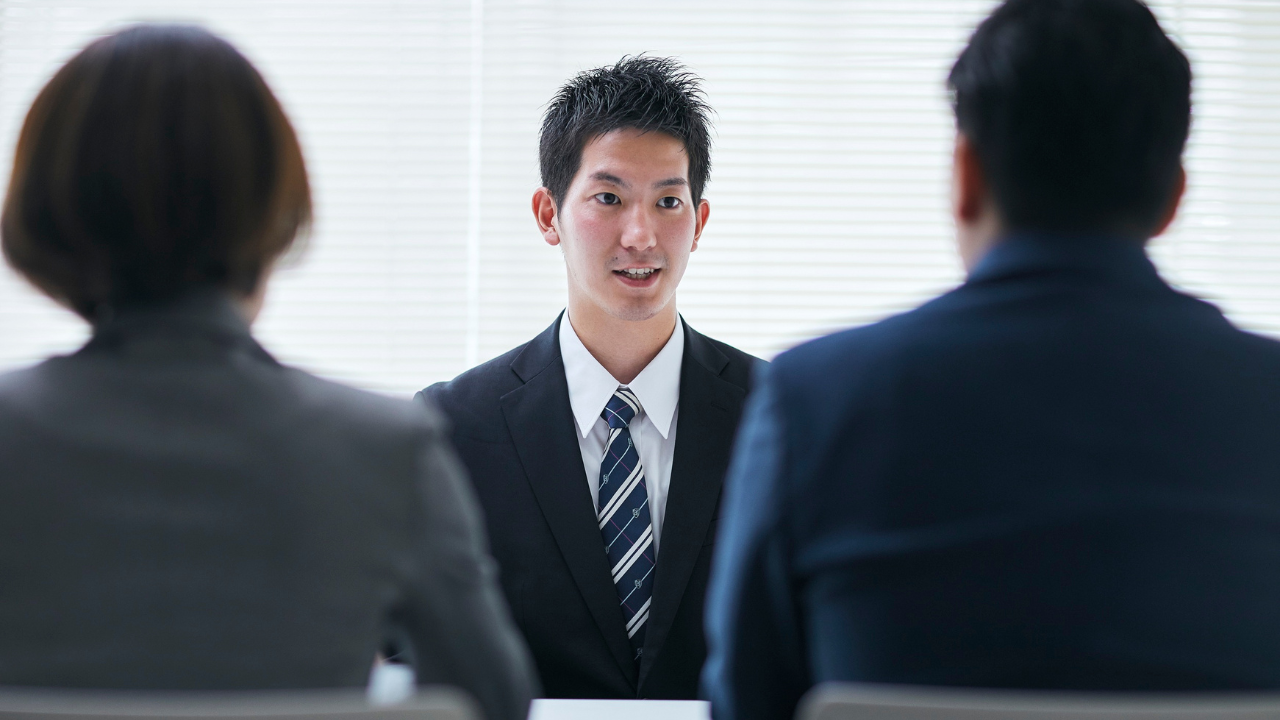 5 most asked interview questions and how young professionals can answer them
