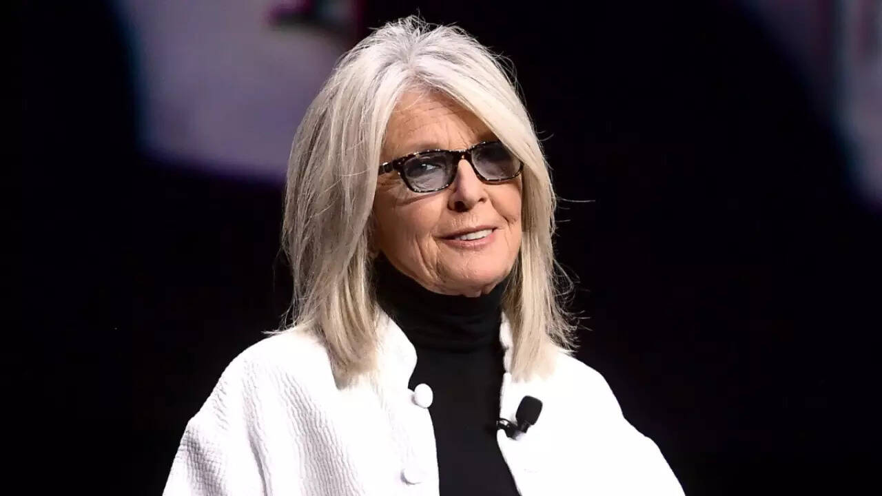 Diane Keaton dies of pneumonia
