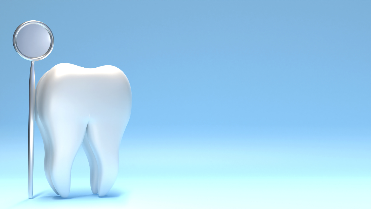 From Neem to Clove: Top 5 herbal remedies for healthy teeth and gums
