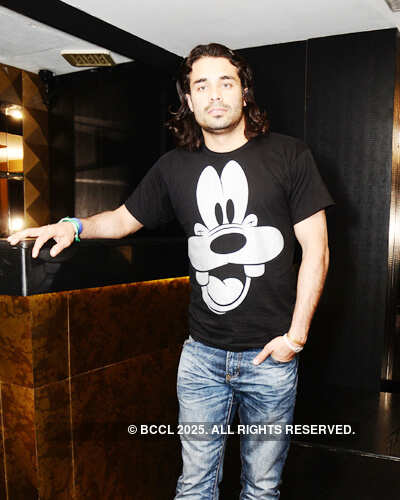 JAL band performs @ Capitol