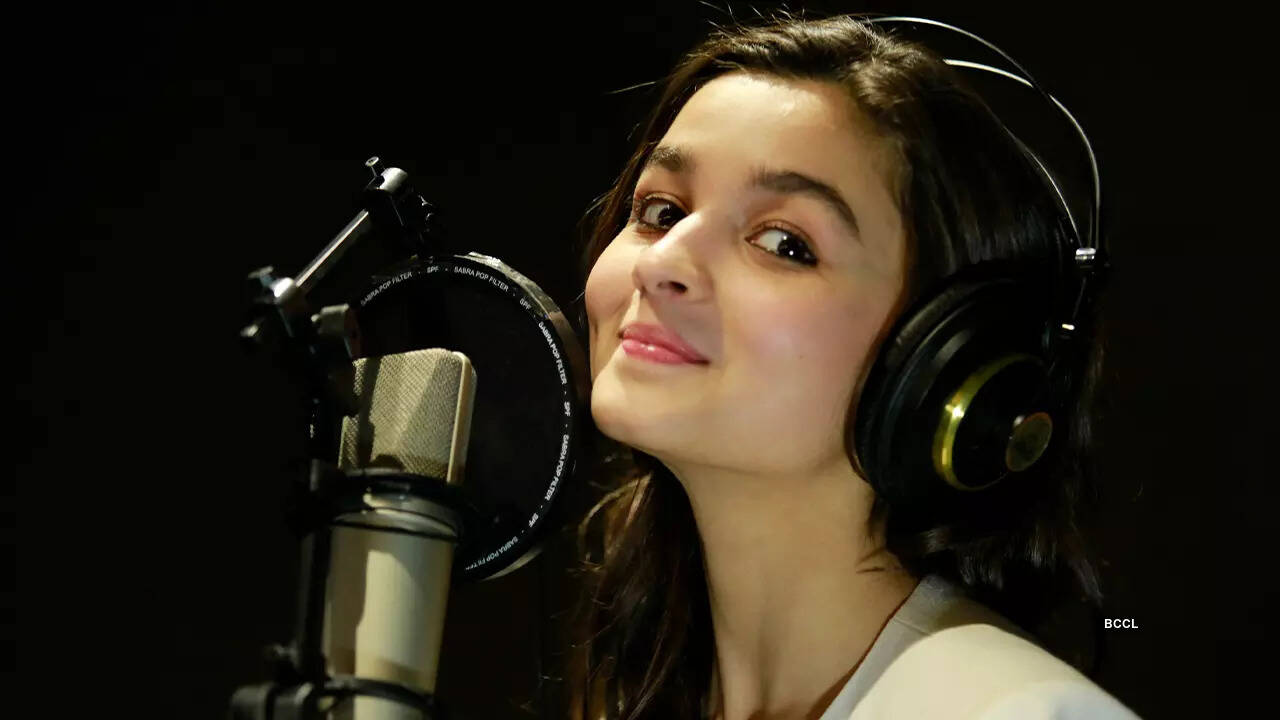 ​Bollywood stars who’ve wowed fans with their unexpected singing talent​