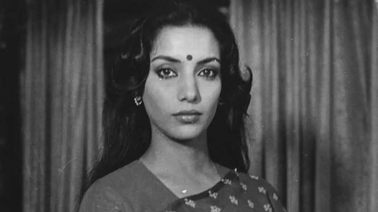 Meet the actress who once earned Rs 30 selling coffee and is now worth Rs 200 crore with five National Awards to her name