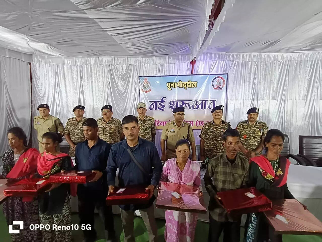 Seven Maoists worth Rs 37 lakh lay down arms in Chhattisgarh, ending Udanti area committee&rsquo;s presence