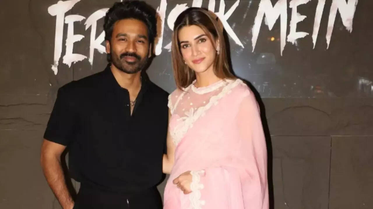 Kriti Sanon’s blush pink saree whispers romance!