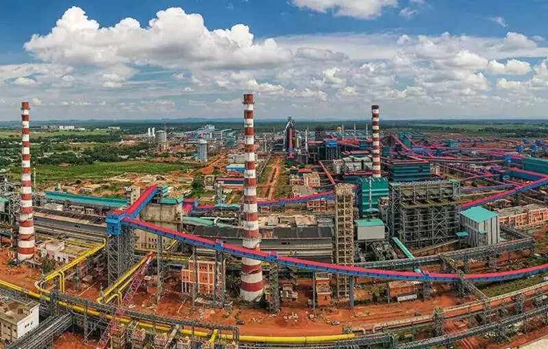 &lsquo;Public mining assets being handed to pvt cos&rsquo;