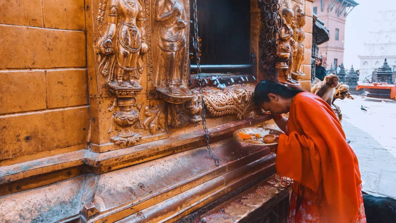 आपकी जन्मतिथि के अनुसार भारत भर में घूमने लायक 9 मंदिर