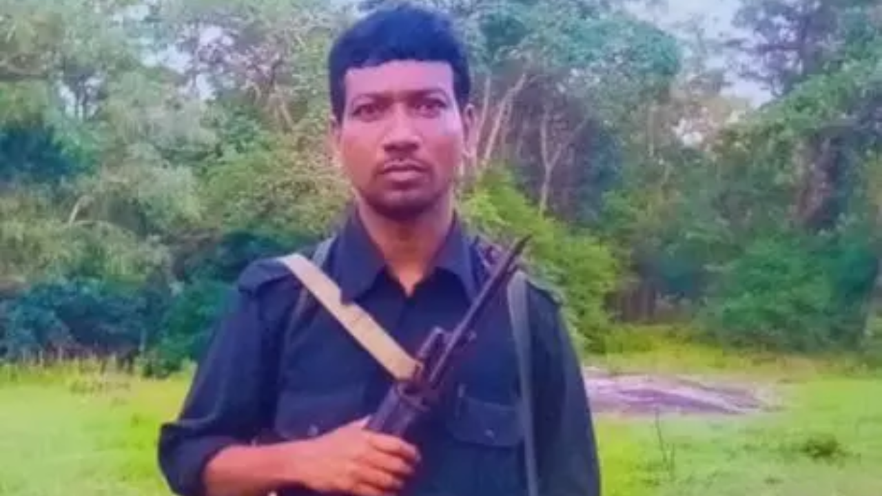 &lsquo;Technically-adept guerrilla&rsquo;: Forces hunted &lsquo;mysterious&rsquo; Hidma with photos; CRPF says he knew guns in & out