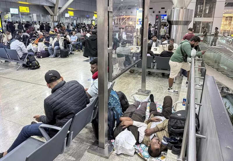 Railways runs special Howrah&ndash;CSMT train to clear IndiGo backlog