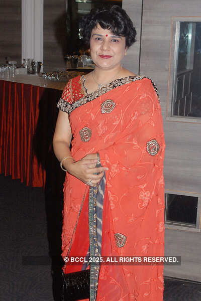 Saraswati Vidhyalaya's reunion party