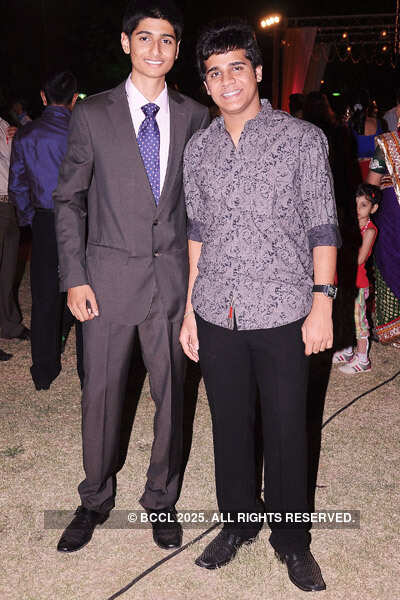 Harshvardhan & Ninee's wedding reception