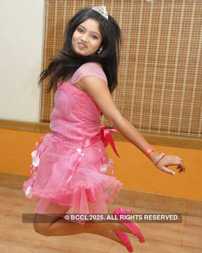 Farewell bash at Raisoni College