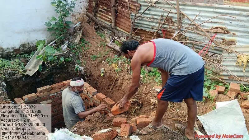 Villagers build 10k soak pits in mass water conservation drive