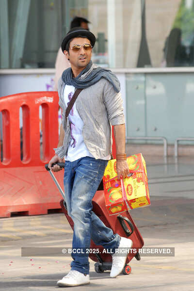 Vir Das' photo shoot