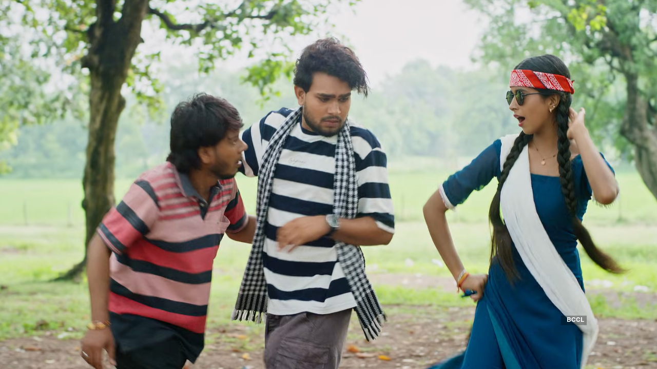 dhanesh b