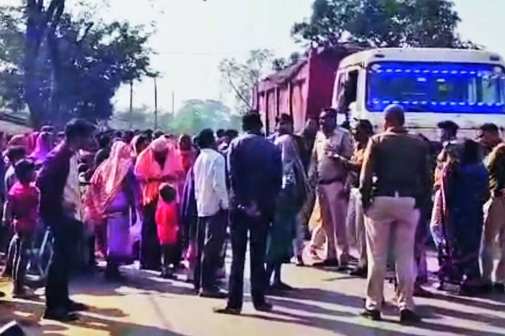 After police&ndash;villager clash, Chhattisgarh's Gare Pelma coal project put on hold in Raigarh