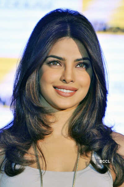 PC launches new Nikon series