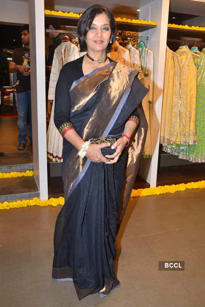 Celebs @ Anita Dongre store launch