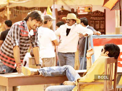 On the Sets: 'Gabbar Singh'