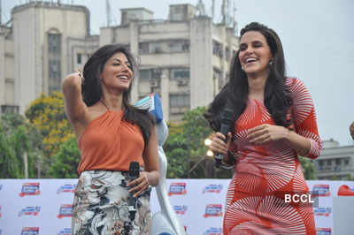 B'wood celebs @ Gillette event