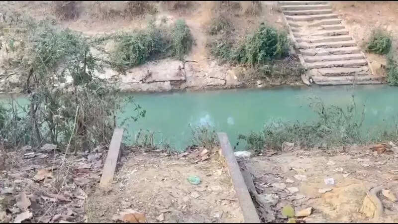 There at night, gone by morning: Small iron bridge stolen in CG&rsquo;s Korba