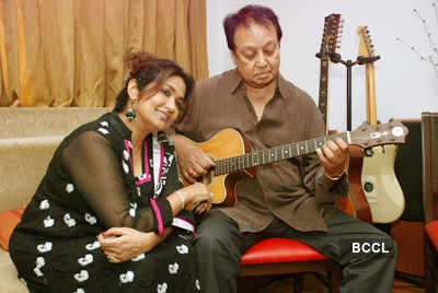 Bhupinder, Mitali rehearse for 'Aksar'