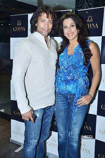 Celebs @ Gehna Jewellers' anniversary party
