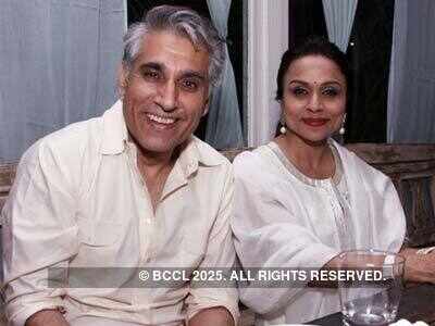 Bubbles Sabharwal's play: The See Saw